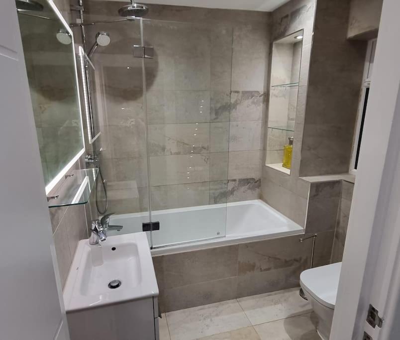 펀다운 Northbourne House 빌라 외부 사진