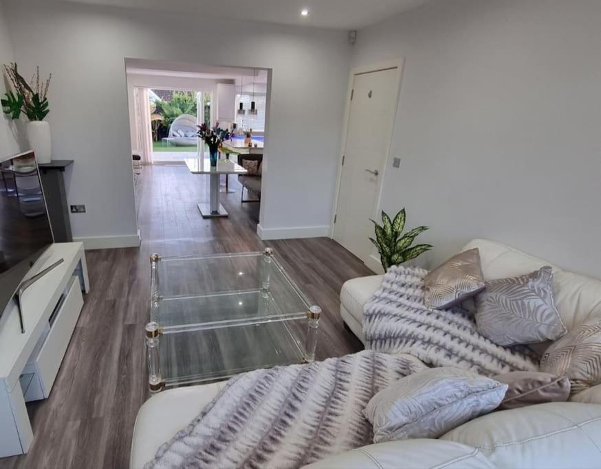 펀다운 Northbourne House 빌라 외부 사진
