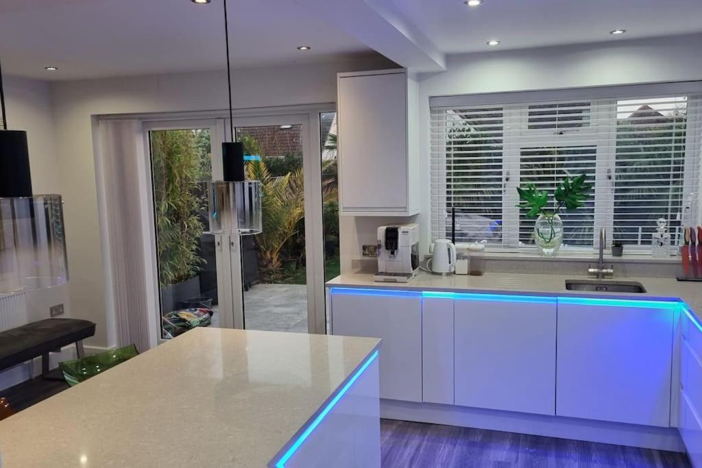 펀다운 Northbourne House 빌라 외부 사진