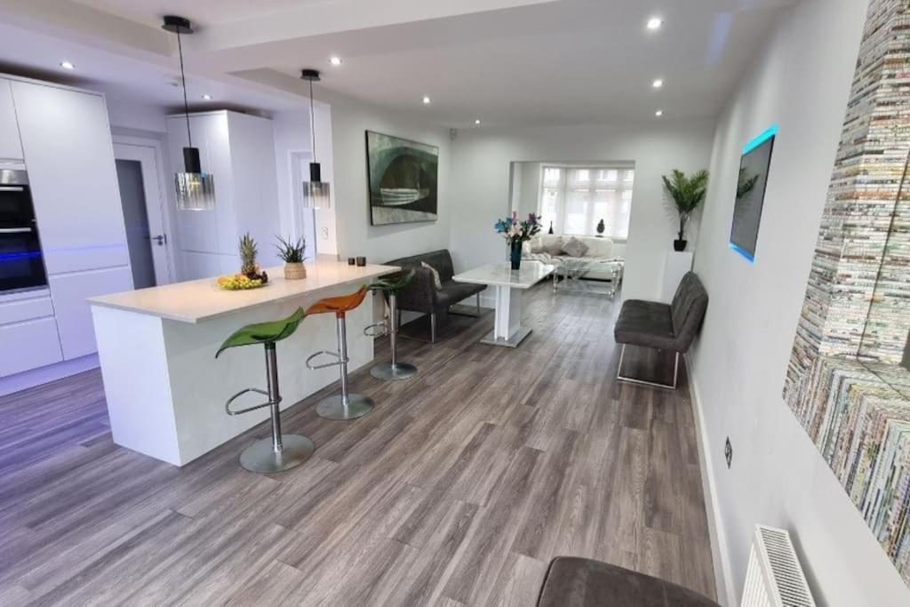 펀다운 Northbourne House 빌라 외부 사진