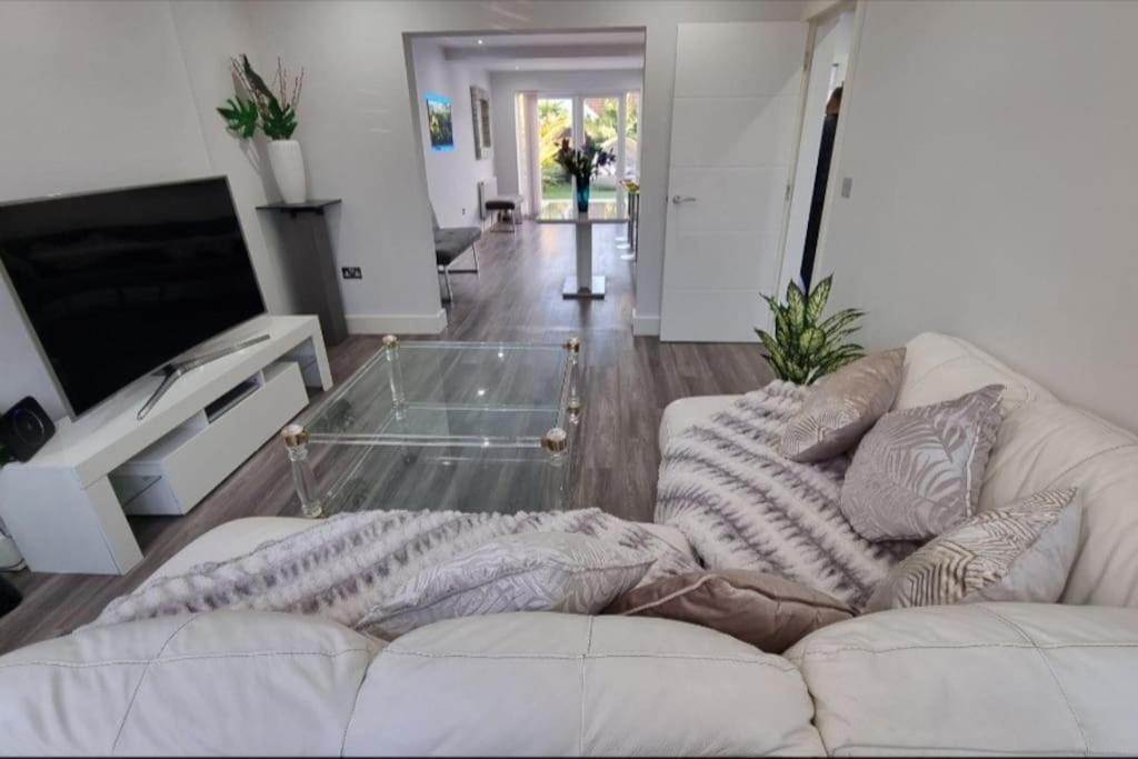 펀다운 Northbourne House 빌라 외부 사진