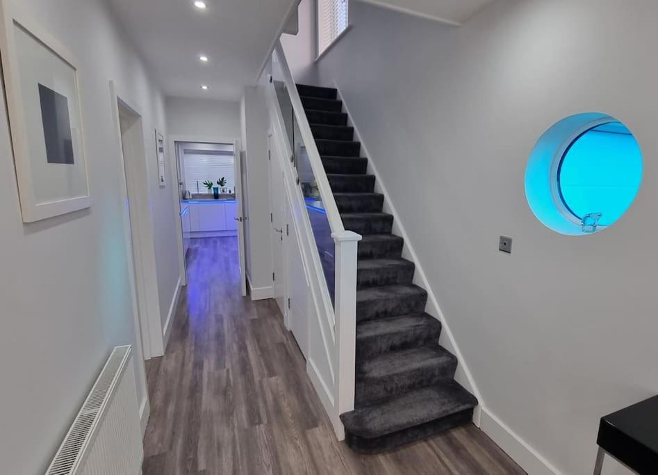 펀다운 Northbourne House 빌라 외부 사진